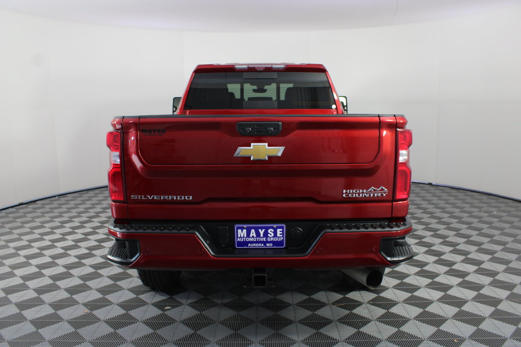 Used 2022 Chevrolet Silverado 2500 High Country w/ Z71 Off-Road Package AWD/4WD image 6