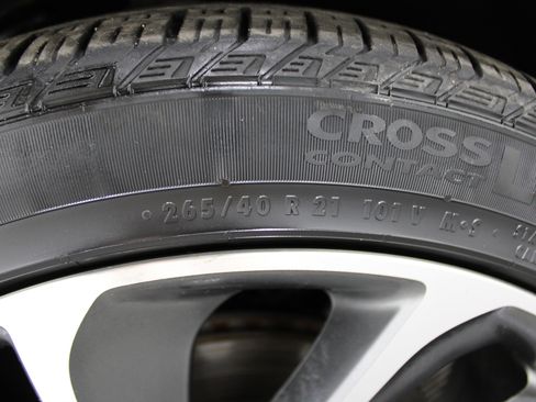 Used 2020 Lincoln Nautilus Reserve w/ Equipment Group 201A image 41