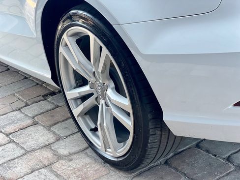 Used 2018 Audi A3 2.0T Premium image 38