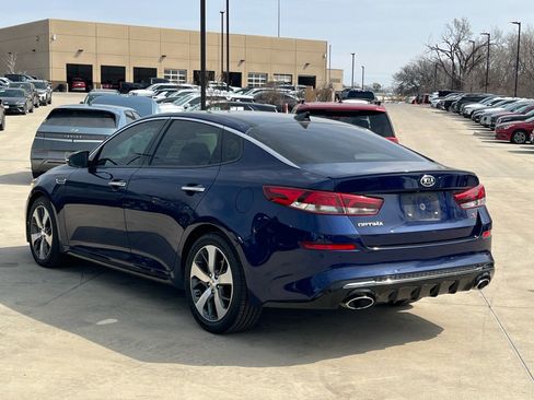 Used 2019 Kia Optima S w/ S Panoramic Sunroof Package image 10