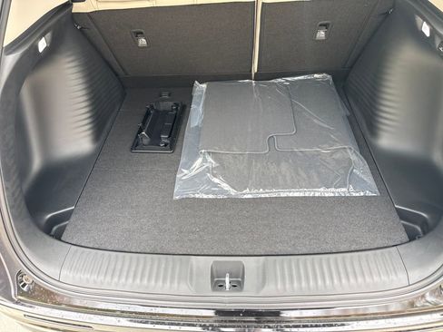 New 2026 Honda HR-V EX-L image 25