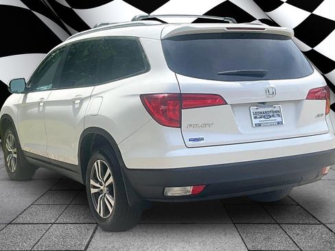 Used 2017 Honda Pilot EX image 12
