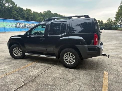 Used 2015 Nissan Xterra S w/ Value Package RWD image 9