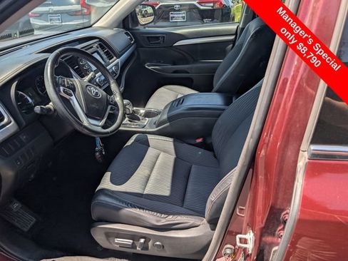 Used 2015 Toyota Highlander Plus AWD/4WD image 13