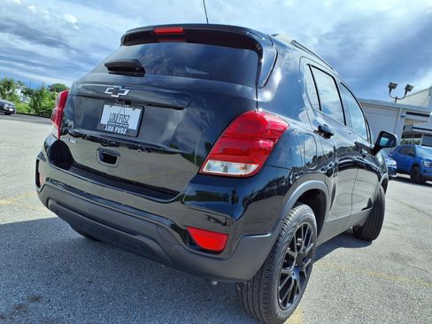 Used 2021 Chevrolet Trax LT w/ Midnight Edition AWD/4WD image 31