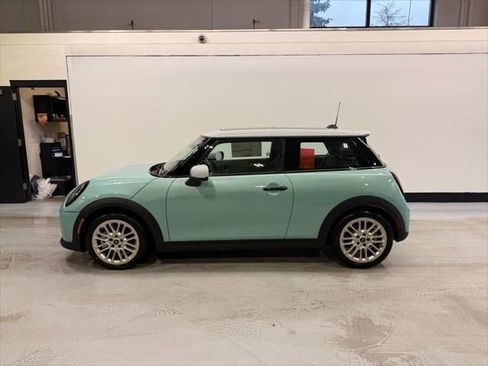New 2026 MINI Cooper S image 2