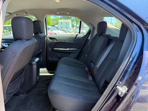 Used 2017 Chevrolet Equinox LS w/ LPO, Protection Package FWD image 8