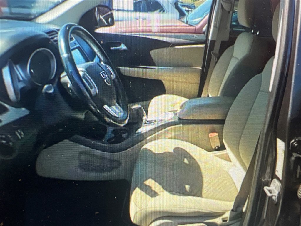 Used 2018 Dodge Journey SXT AWD/4WD image 6