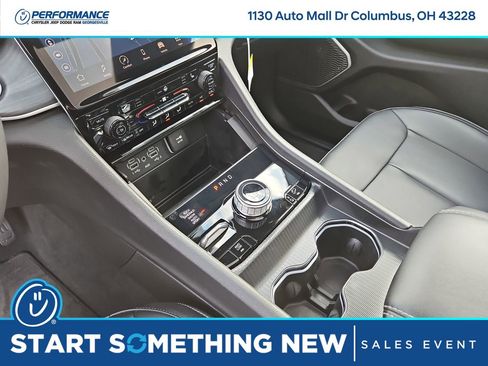 New 2024 Jeep Grand Cherokee Limited 4xe image 34