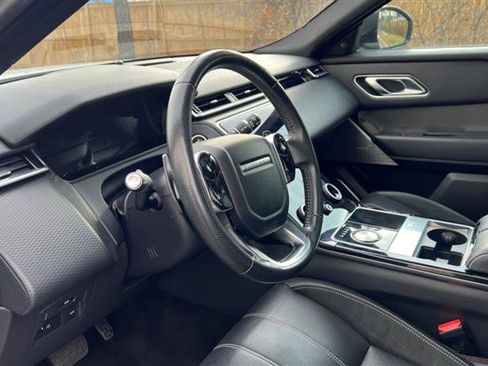 Used 2018 Land Rover Range Rover Velar S AWD/4WD image 48