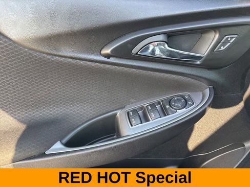 Used 2024 Chevrolet Malibu LT FWD image 13