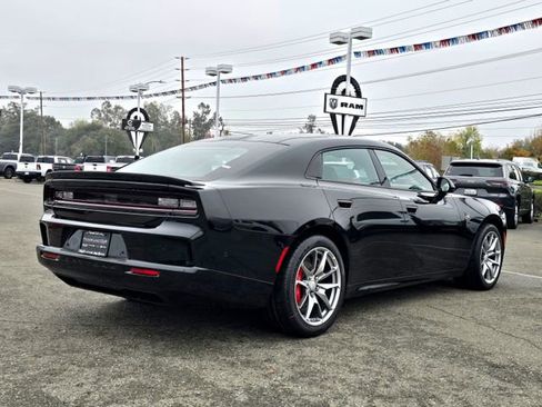 New 2026 Dodge Charger Daytona Scat Pack w/ Track Package AWD/4WD image 4