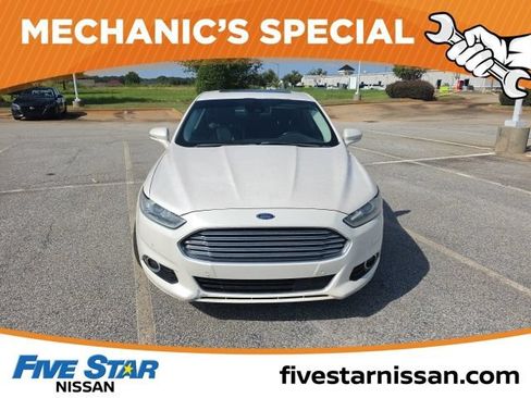 Used 2013 Ford Fusion Titanium w/ Titanium Driver Assist Pkg FWD image 3