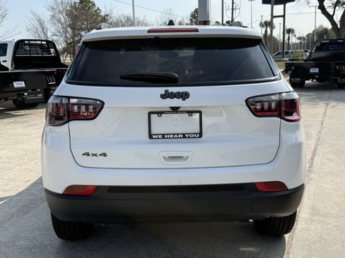 New 2026 Jeep Compass Latitude w/ Quick Order Package 29K AWD/4WD image 6