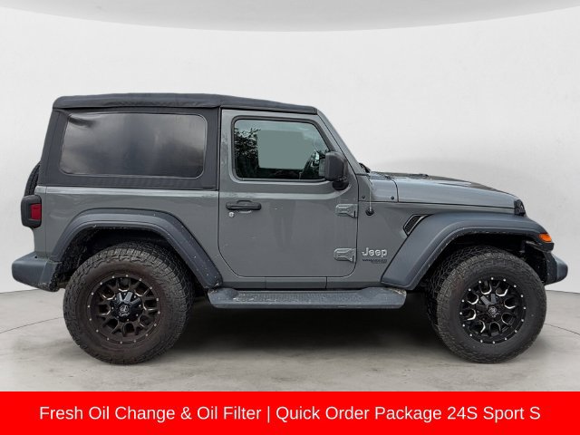 Used 2019 Jeep Wrangler Sport AWD/4WD image 3