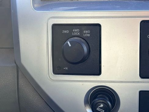 Used 2009 Dodge Ram 2500 Truck Laramie image 17