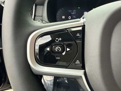 Used 2026 Volvo XC90 B6 Plus AWD/4WD image 34