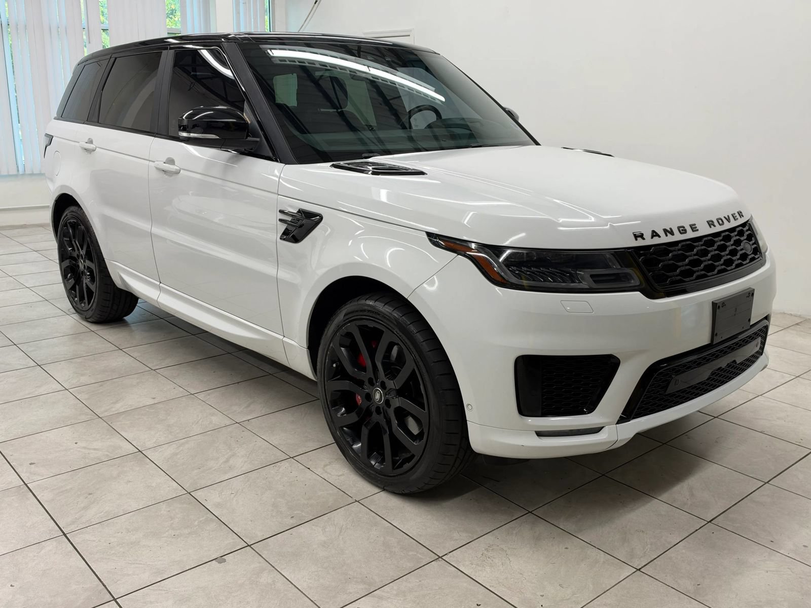 Used 2020 Land Rover Range Rover Sport HSE Dynamic AWD/4WD image 1