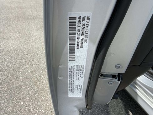 Used 2023 Dodge Charger Scat Pack w/ Plus Group RWD image 8