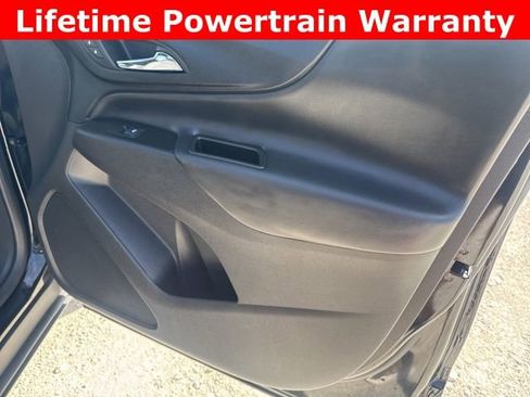 Used 2024 Chevrolet Equinox LT image 24