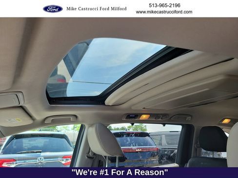 Used 2016 Honda Odyssey Touring Elite image 23