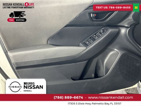 Used 2024 Subaru Crosstrek 2.0i image 33