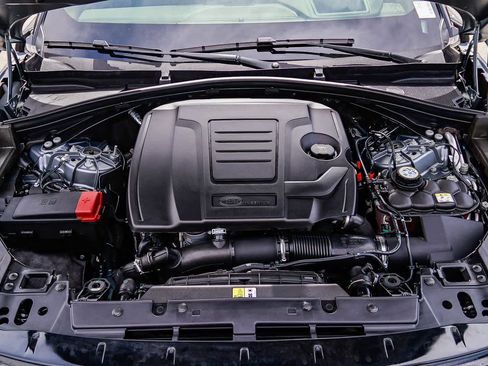 Used 2026 Land Rover Range Rover Velar Dynamic SE AWD/4WD image 24