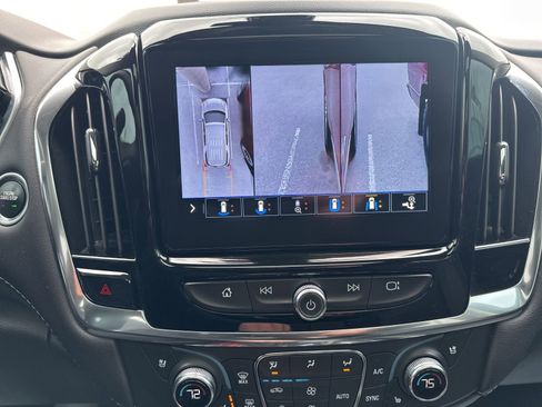 Used 2021 Chevrolet Traverse High Country FWD image 64