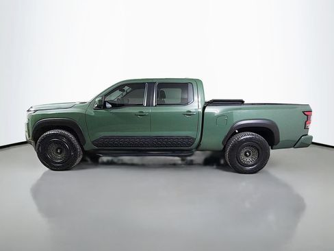 Used 2024 Nissan Frontier SV w/ Technology Package AWD/4WD image 9