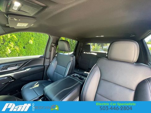 Used 2025 Chevrolet Silverado EV LT AWD/4WD image 37