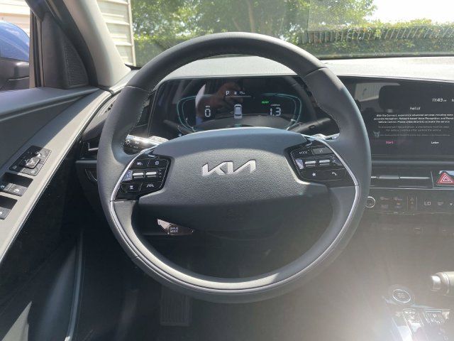 New 2026 Kia Niro EX FWD image 14