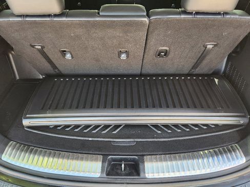 Used 2022 Kia Telluride SX w/ SX Prestige Package image 34