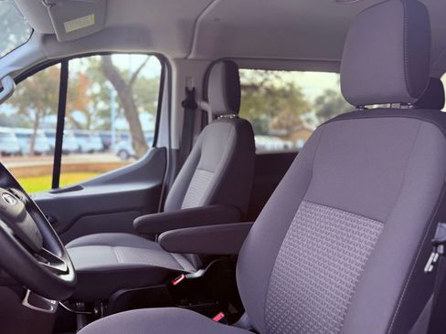 Used 2024 Ford Transit 350 XLT image 23