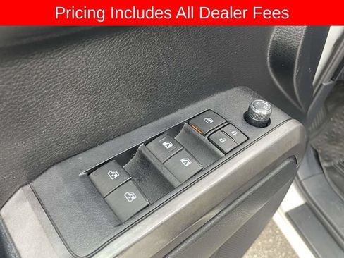 Used 2017 Toyota Tacoma Limited w/ Tow Package AWD/4WD image 19