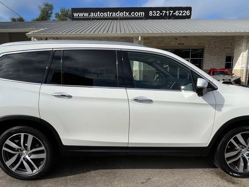 Used 2016 Honda Pilot Touring image 6