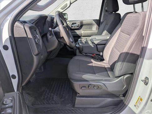 Used 2024 Chevrolet Silverado 1500 Custom w/ Turbomax Blackout Package image 15