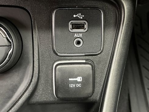 Used 2018 Jeep Compass Trailhawk image 20