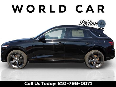 Used 2025 Genesis GV70 3.5T Sport w/ Sport Prestige Package image 4