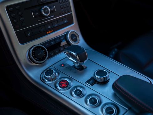 Used 2013 Mercedes-Benz SLS AMG GT Coupe image 16