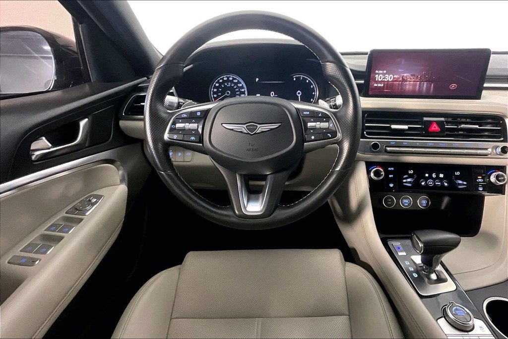 Used 2025 Genesis G70 2.5T RWD image 6