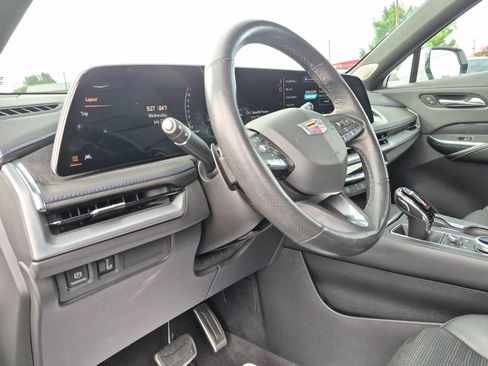 Used 2024 Cadillac XT4 Sport FWD image 16