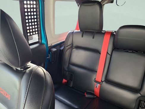 Used 2020 Jeep Wrangler Unlimited Rubicon w/ Quick Order Package 28Y Recon image 4