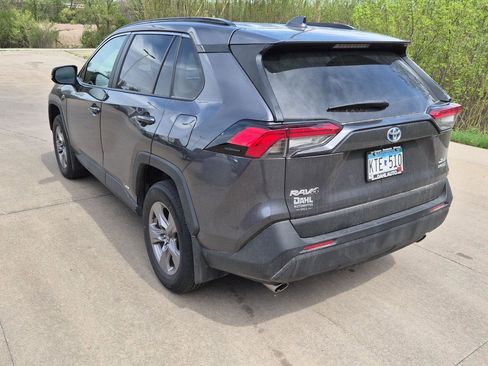 Certified 2023 Toyota RAV4 XLE w/ Convenience Package AWD/4WD image 9