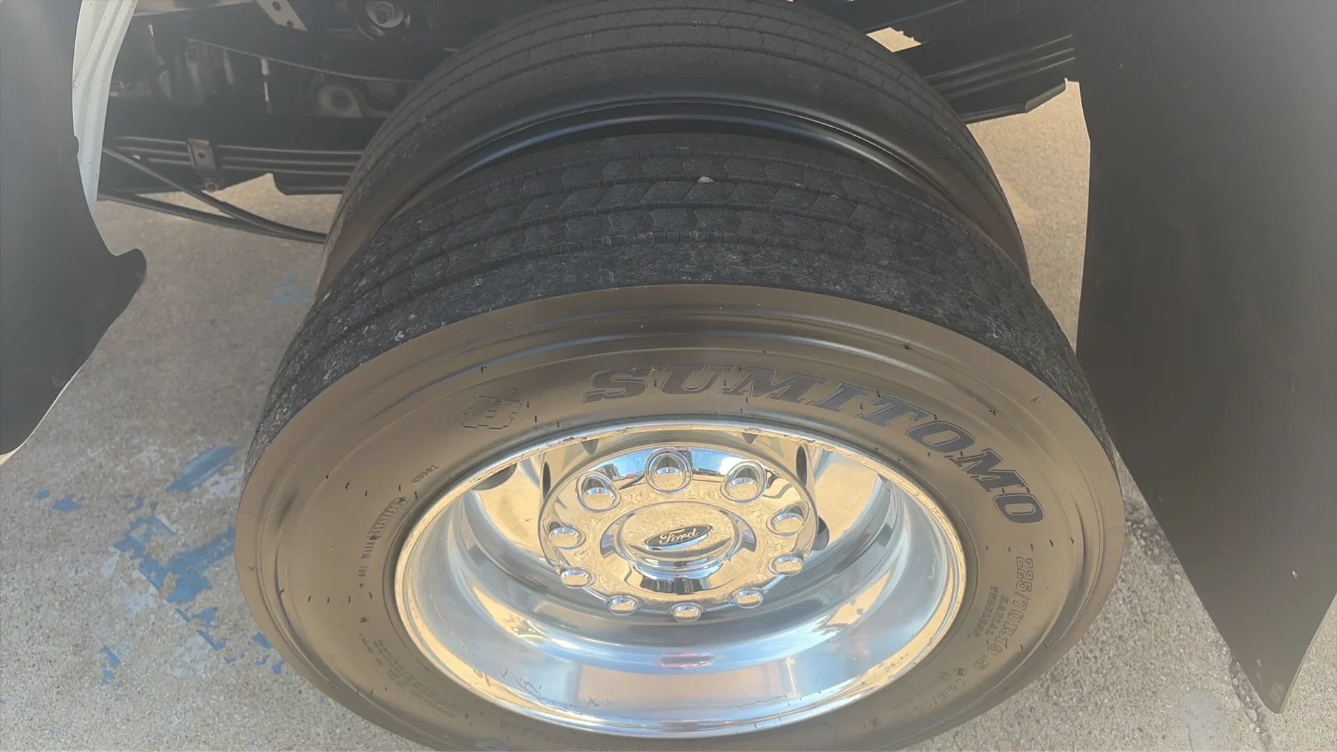 Used 2020 Ford F450 Platinum w/ FX4 Off-Road Package AWD/4WD image 8