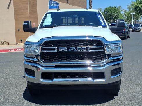 Used 2024 RAM 2500 Tradesman w/ Chrome Appearance Group AWD/4WD image 2
