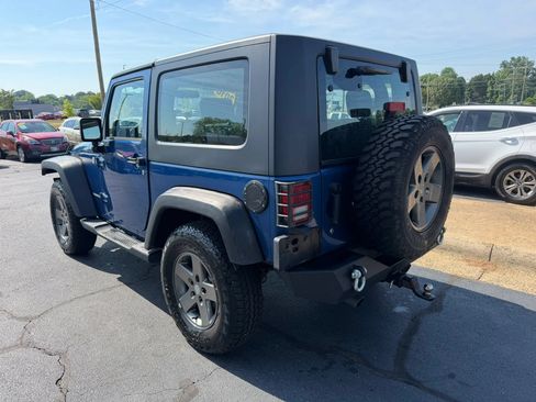 Used 2010 Jeep Wrangler Sport AWD/4WD image 5