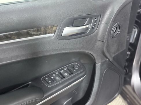 Used 2016 Chrysler 300 C AWD/4WD image 22