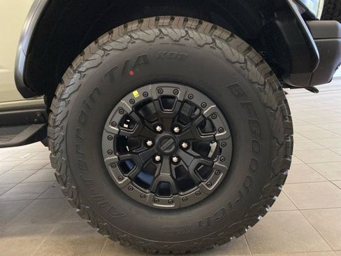 New 2025 Ford Bronco Raptor w/ Interior Carbon Fiber Pack image 23