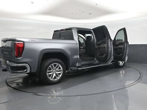 Used 2021 GMC Sierra 1500 SLT AWD/4WD image 47