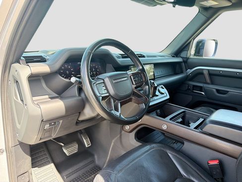 Used 2020 Land Rover Defender 110 X AWD/4WD image 26